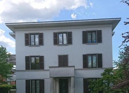 Meiningen Apartment | Modern Architekten Villa Near Theaters - Rated 9.1/10