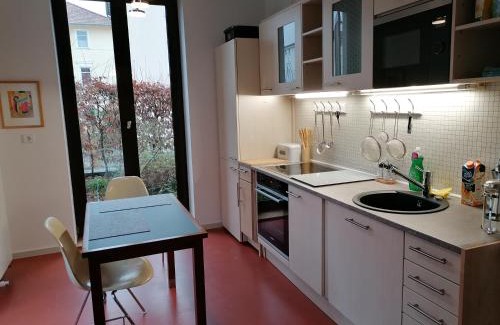 Meiningen Apartment | Modern Architekten Villa Near Theaters - Rated 9.1/10