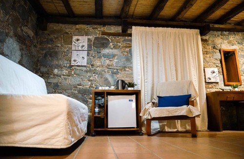 Palaichori House | Elegant Archontiko Rousias: Family-Friendly with Kitchen