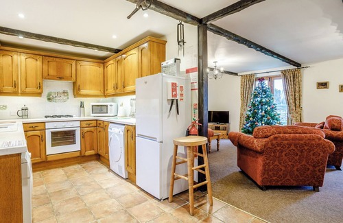 Runcton Holme Cottage | Beautiful 3 Bedroom Retreat in Runcton Holme - Rated 9.8