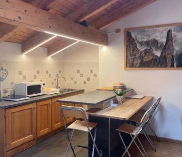 Bolognano-Vignole Apartment | Cozy Arco Dream Nest: Child-Friendly Retreat with Great Score