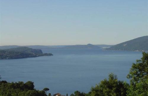Cargiago Apartment | Family-Friendly Stays at Arcobaleno Dante Hotel
