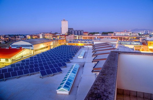 Pomezia House | Relax at Arcom Palace - 4-Star with Spa & Family Amenities