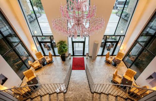 Heilbronner Straße Hotel | Discover ARCOTEL Camino Stuttgart: Pet-Friendly Retreat