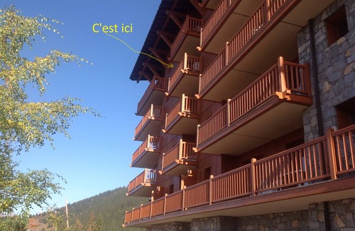 Arc-1800 Apartment | Arcs 1800: Ski-in/Ski-out with Pool & Mont-Blanc Views