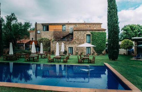 Monells Hotel | Discover Arcs De Monells - Adults Only with Ocean Views