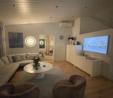 Rovaniemi Villa | Winter Retreat at Arctic Circle Home - 4-Star Family Friendly