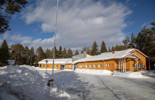 Rautuskyla Hotel | Cozy Stay at Majatalo Jurtta with Oceanfront Views