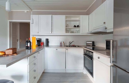 Tromso Apartment | Arctic Stay | 2 Soverom | Sentralt