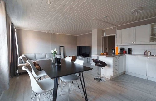 Tromso Apartment | Arctic Stay | 2 Soverom | Sentralt