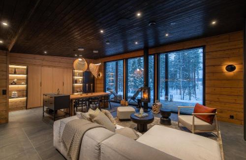 Rovaniemi Hotel | Experience Arctic TreeHouse Hotel: A 5-Star Escape