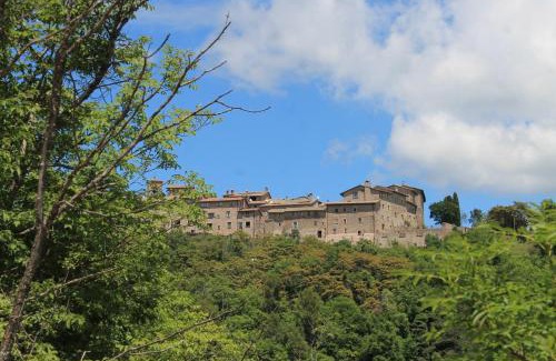 Macerino House | Pet-Friendly Arcus Casa Vacanze with Pool and Breakfast