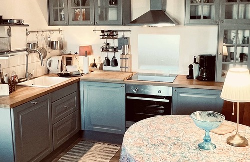 Saint-Marcel-d'Aredeche Apartment | Discover Ardèche "la Rêveuse" with Breakfast & Kitchen Access