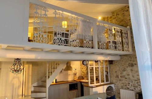 Saint-Marcel-d'Aredeche Apartment | Enchanting Ardèche Retreat with Vine Views & Pool Access