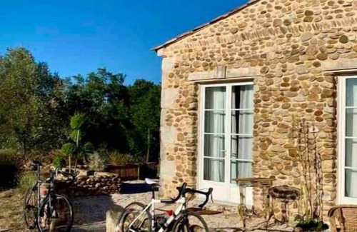 Saint-Marcel-d'Aredeche Apartment | Enchanting Ardèche Retreat with Vine Views & Pool Access