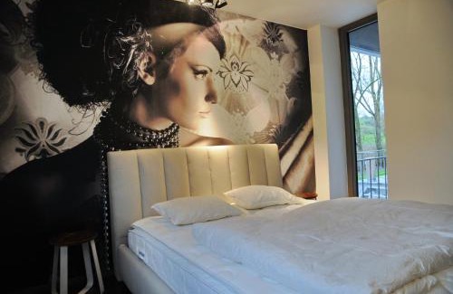 Somme-Leuze House | Relax at Ard'cube: 4-Star Stay with Private Pool & Pets Welcome