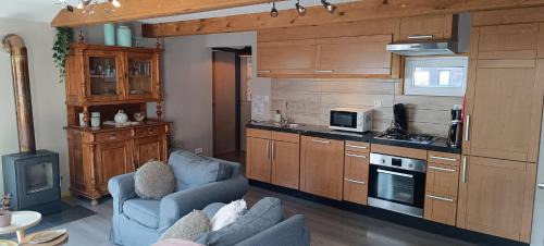 Bomal-sur-Ourthe Ski Chalet | Pet-Friendly Escape at Le Chalet Castor - Bomal, Durbuy