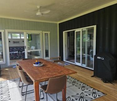 Arorangi House | Ardi Escape 2 Bedroom FREE WIFI