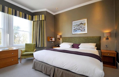 Worthing Hotel | Discover the Ardington Hotel: Family-Friendly Getaway