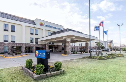 Ardmore Hotel | Welcoming Comfort Inn & Suites Ardmore with Pool Access