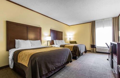 Ardmore Hotel | Welcoming Comfort Inn & Suites Ardmore with Pool Access