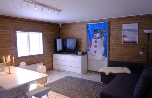 Are Municipality Apartment | Cozy Åre Kläppen: Pet-Friendly with Hot Tub & Kitchen