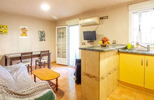 El Partidor Apartment | Are you dreaming of a cozy vacation in Spain?