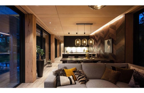 Maasbree House | Are you looking for a relaxing getaway close to the water? Then this vacation home might be for you.