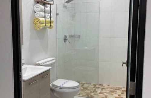 Arecibo Hotel | Relax at Arecibo Inn with Pool, Spa & Restaurant Access