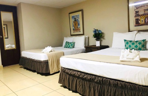 Arecibo Hotel | Relax at Arecibo Inn with Pool, Spa & Restaurant Access