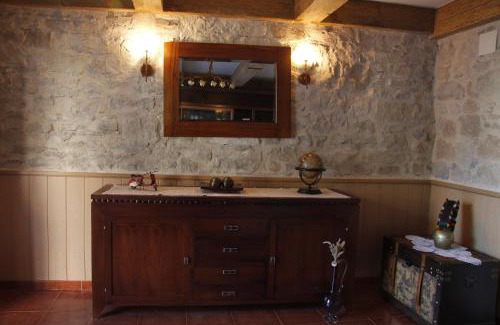 Espejo House | Discover Areeta Etxea: Family-Friendly Stay, Rated 9.5/10