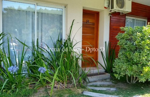 Las Gaviotas Apartment | Relax at Arena de Mar - Dpto D with Pool & Spa Amenities
