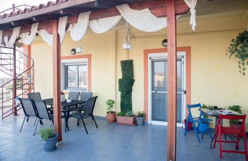 Tymbaki Apartment | Ideal Family Retreat at Arena's Place - Rated 9/10