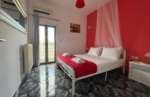 Tymbaki Apartment | Ideal Family Retreat at Arena's Place - Rated 9/10