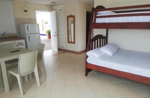 Atacames Apartment | Family-Friendly Arena y Mar Arco Iris with Pool & Hot Tub