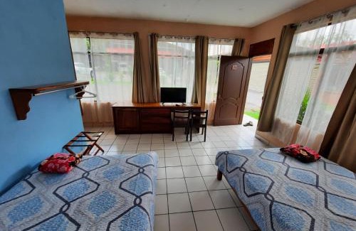 La Fortuna Hotel | Discover Arenal Xilopalo: Family-Friendly with Pool & More