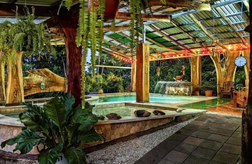 La Fortuna Hotel | Discover Arenal Xilopalo: Family-Friendly with Pool & More