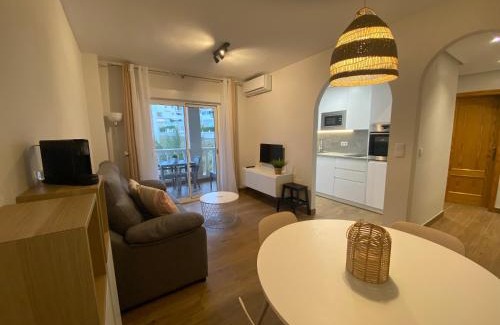 Els Arenals del Sol Apartment | Discover Arenales Sol y Playa Galatea I with Ocean Views