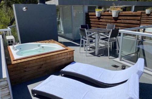 Carilo Apartment | Pet-Friendly Arenas Calidas Carilo with Pool & Hot Tub