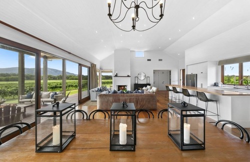 Broke House | Experience Arenridge - Broke Hunter Valley with Private Pool