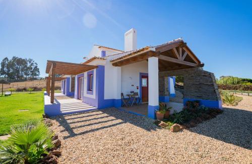 Santiago do Cacem House | Explore Ares do Monte - 4-Star Rural Retreat with Pool
