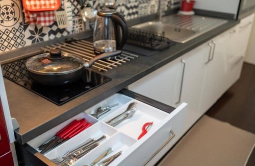 Modica Apartment | Discover Arezzo House: Family & Pet-Friendly Retreat