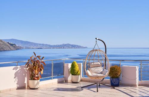 Velilla-Taramay Apartment | Oceanfront Bliss at Argali Beach Almuñecar - 4-Star Oasis
