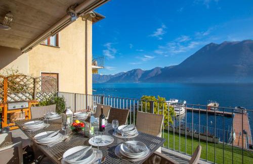 Argegno Apartment | Scenic Argegno Fronte Lago: 4-Star Lakeside Retreat