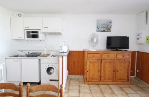 Plage d'Argeles Apartment | Cozy T2 Apartment by the Sea in Argelès, Near Port