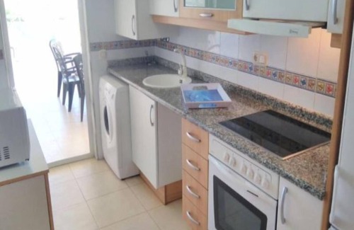 Peniscola Hotel | Discover Argenta Caleta Apartments with Family-Friendly Amenities