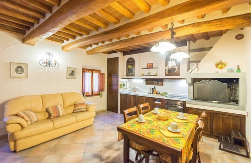 Sorrezzana Apartment | Explore Argento - Piano Di Moriolo in Beautiful Tuscany