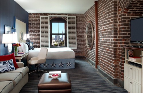 Fisherman's Wharf Hotel | Discover the Argonaut Hotel: 4-Star Comfort Awaits