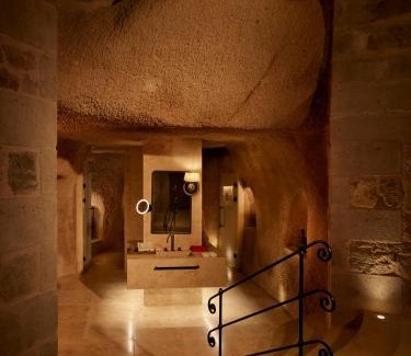 Uchisar Hotel | Experience Argos in Cappadocia: Rated 9.4/10 & Pet Friendly