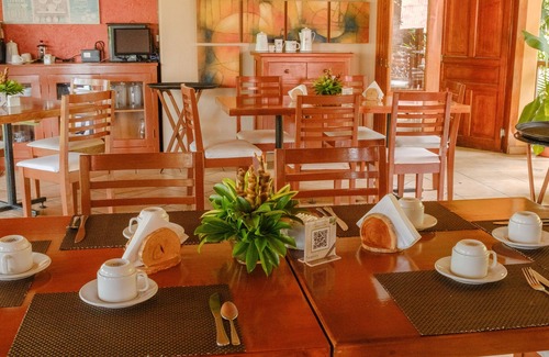 Tapachula Hotel | Discover Argovia Finca Resorts: Poolside Bliss Awaits